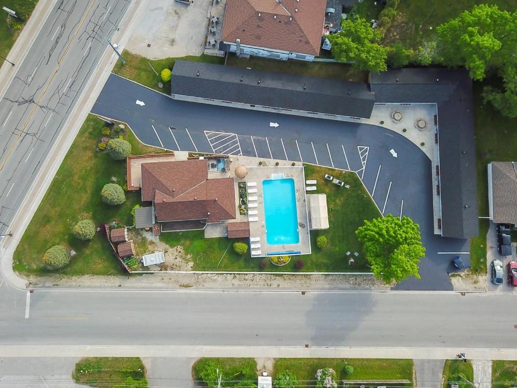 Beach Club By Beach1 Motel Wasaga Beach Exterior foto